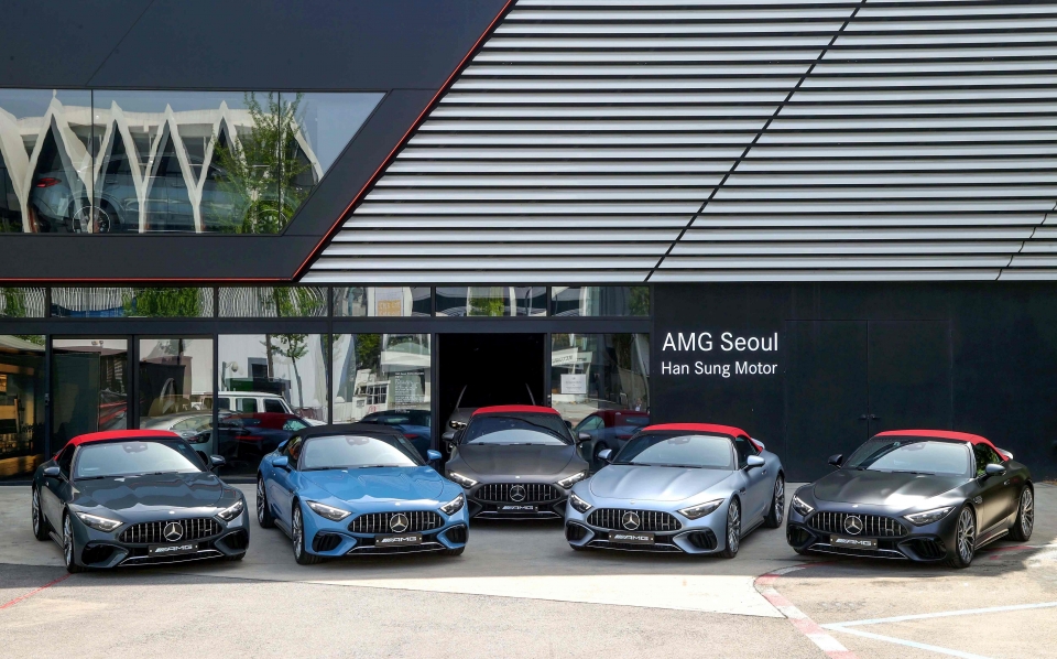 메르세데스-벤츠 코리아, ‘메르세데스-AMG SL 마누팍투어’ 4개 색상 에디션 120대 한정 출시. [사진=벤츠코리아]