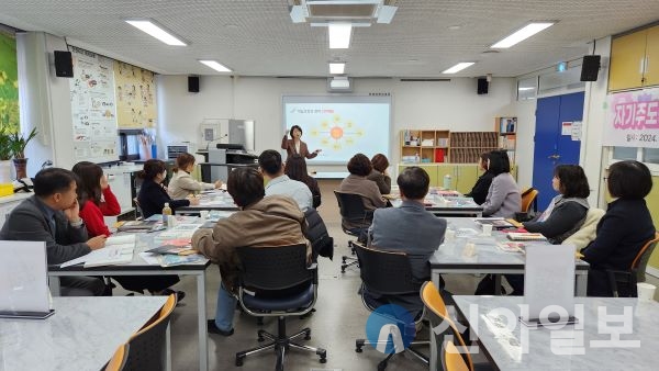 삼척교육지원청, 자기 주도력을 이끄는 교실 속 학습코칭 실전 연수 운영