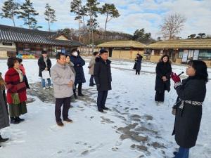 아산시의회 문화복지환경위원회, 청주 초정행궁 벤치마킹 실시